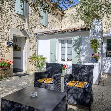 Hotel Le Peu Breton Sainte-Marie-de-Ré
