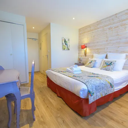 Hotel Le Peu Breton