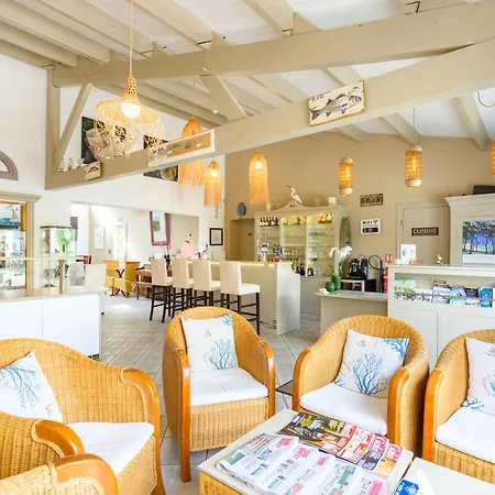 Le Peu Breton Hotel