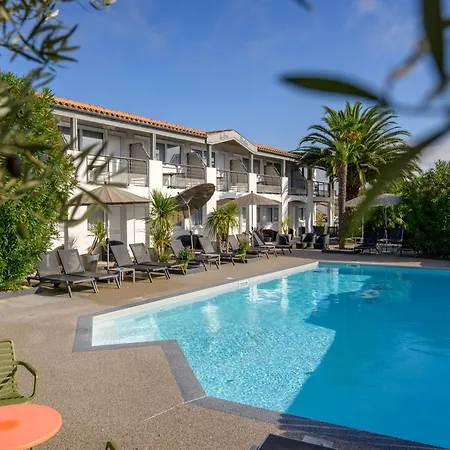 Hotel Le Peu Breton 3*