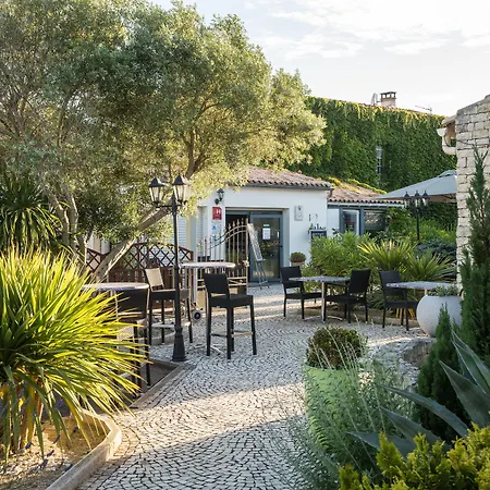 Hotel Le Peu Breton